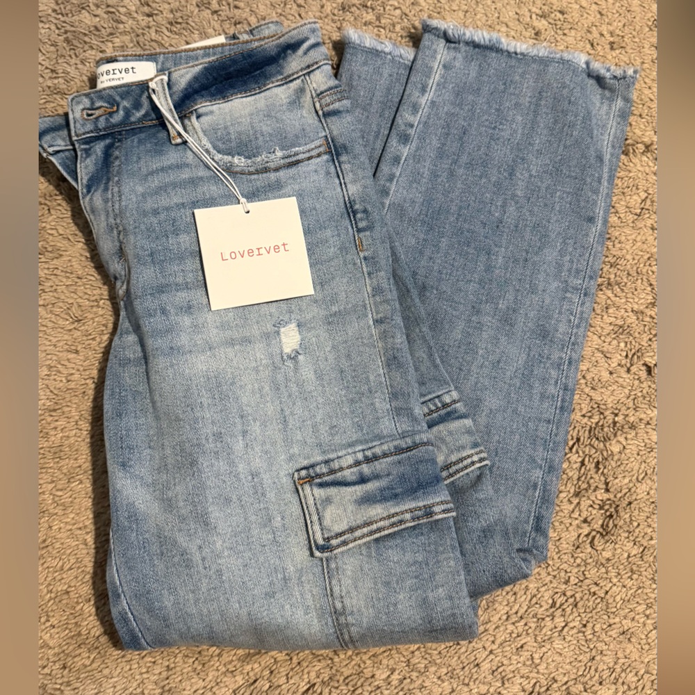 Lovervet Women's Light Blue Ankle Jeans